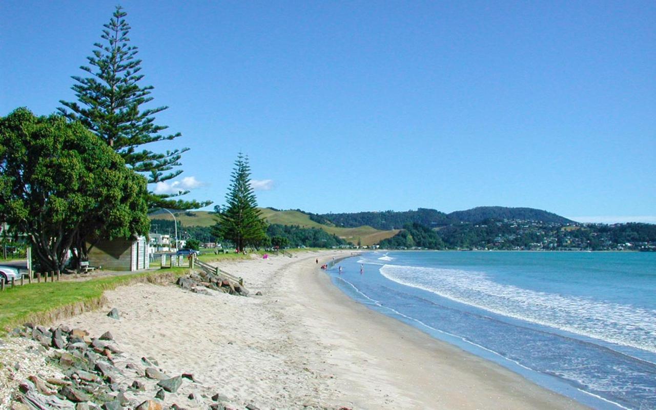 Aquila Haven Pensionat Whitianga Exteriör bild
